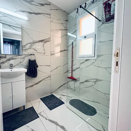 Cyprus 002 Apartament Polis